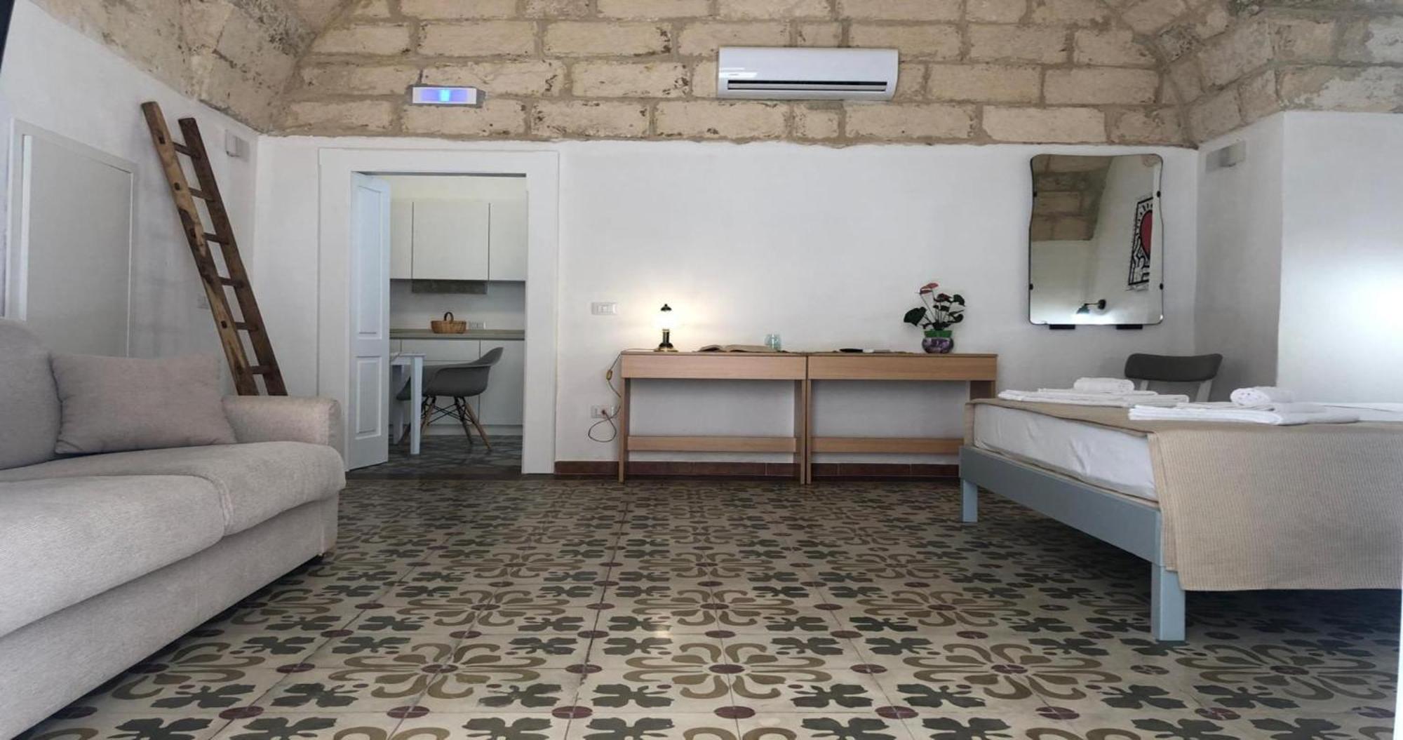 Vila Odegos Monolocali Vico Sant'Antonio Carpignano Salentino Exteriér fotografie